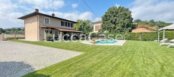 Вилла с 3 спальнями в Капаннори, Италия № 273996 2