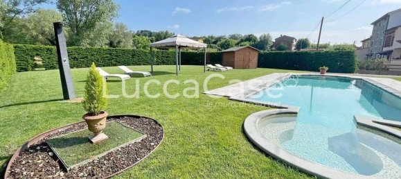 Вилла с 3 спальнями в Капаннори, Италия № 273996 6