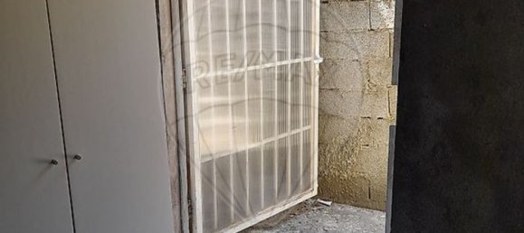 310m² Warehouse in Porto, Portugal No. 70601 14