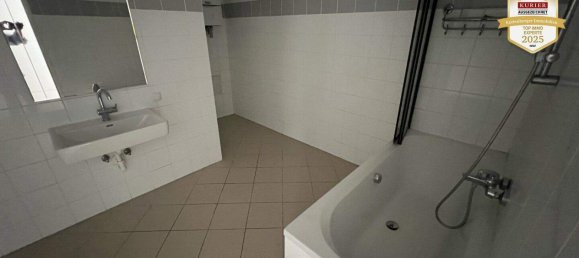 4-salle Appartement à Dobling, Austria No. 200514 13