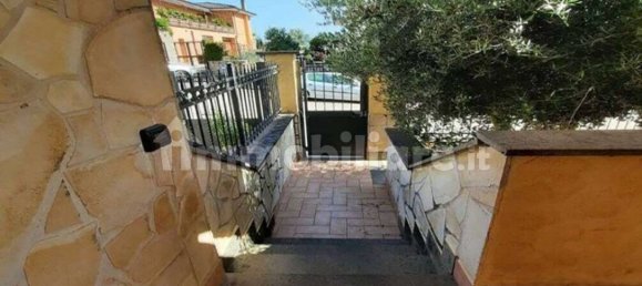 1 bedroom Apartment in Rome, Italy No. 80742 5