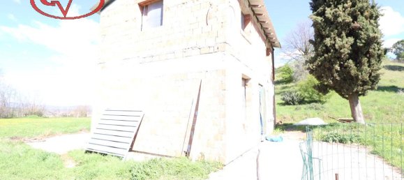 4غرفة منزل في Montevarchi, Italy رقم 224911 6