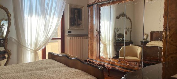 Квартира с 6 комнатами в Виджевано, Италия № 65935 19