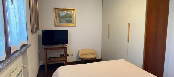 Квартира с 6 комнатами в Виджевано, Италия № 65935 16