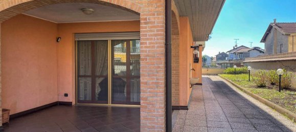 Квартира с 6 комнатами в Виджевано, Италия № 65935 25