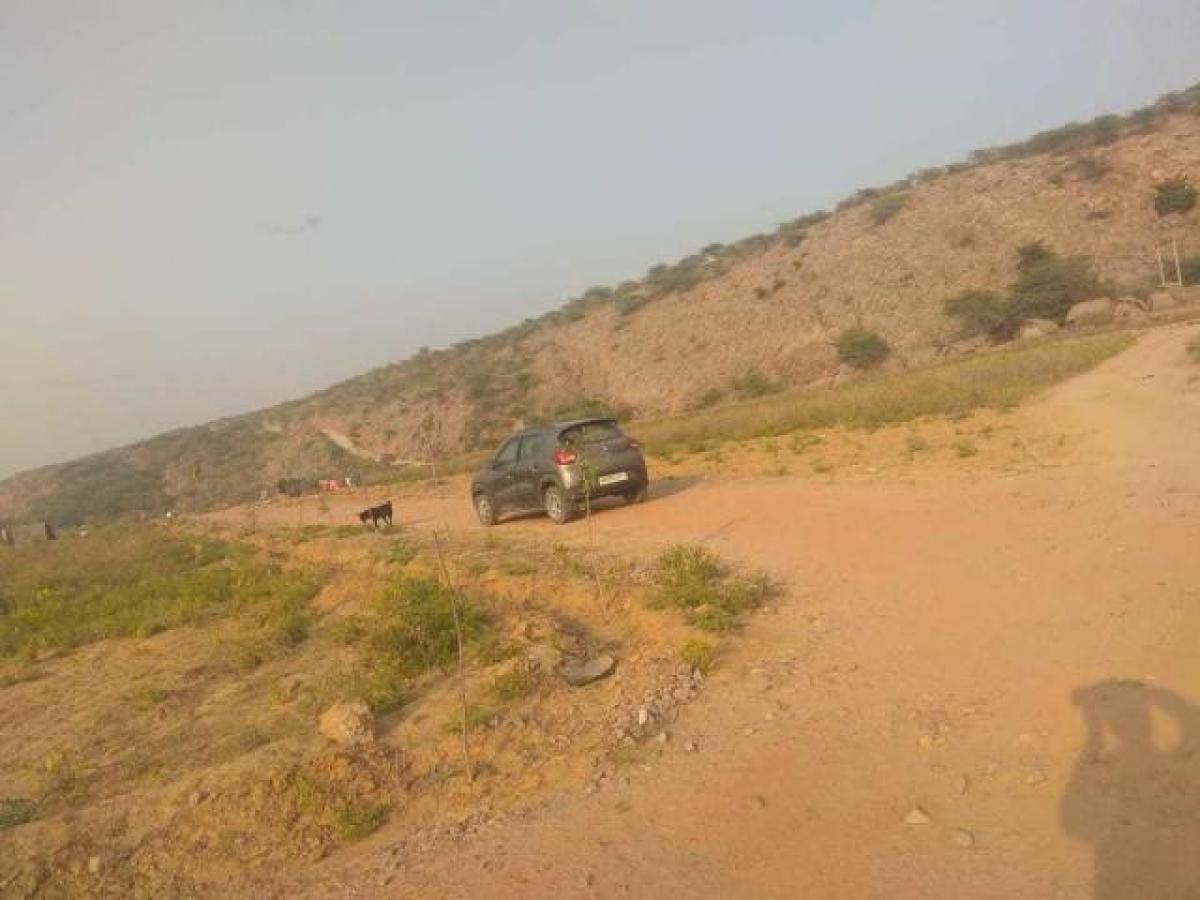  Land in Gurgaon, India No. 32725