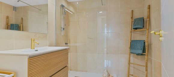 2 chambres Appartement à Marbella, Spain No. 146661 18