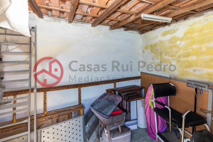 3 bedrooms Apartment in Almada, Portugal No. 289985