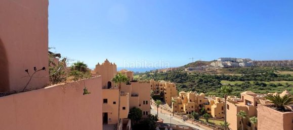 Ático de 3 dormitorios en San Luis de Sabinillas, Spain No. 135675 31