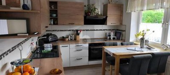 Здание с 15 комнатами в Hildburghausen, Германия № 280305 4