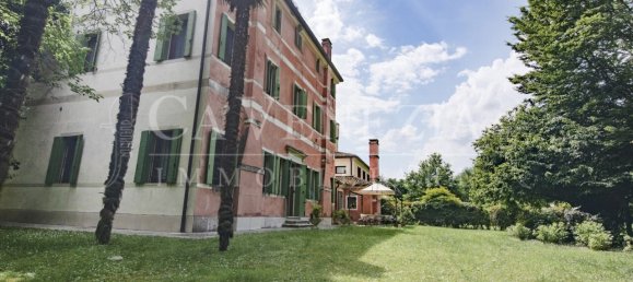 2 bedrooms Villa in Venice, Italy No. 81458 36