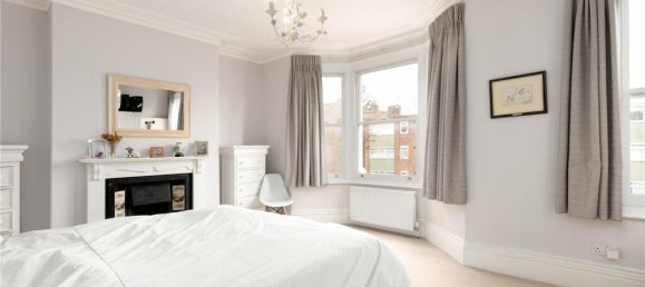 5 bedrooms House in London, United Kingdom No. 3750 8