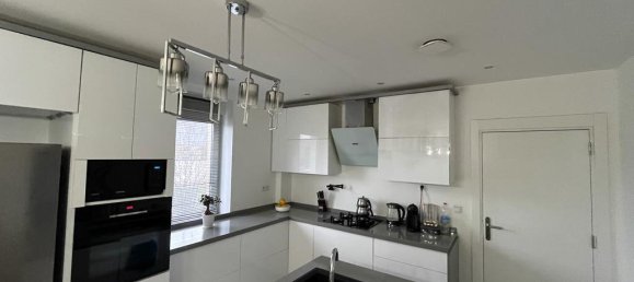 Casa de 3 dormitorios en Florange, France No. 77928 17