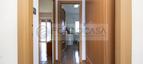 Studio in Milan, Italy, Nr. 296707 19