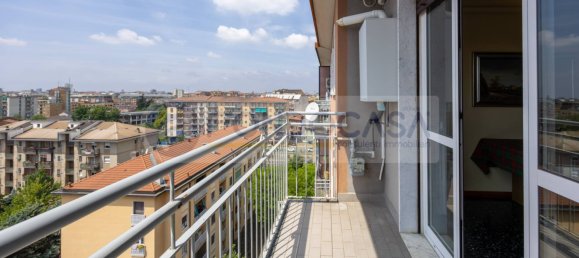 Studio in Milan, Italy, Nr. 296707 15