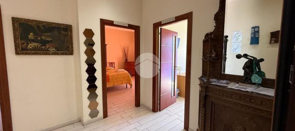 14 rooms Building in Naples, Italy No. 15509 24