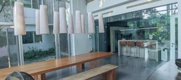 5 bedrooms Cafe / restaurant in Bangkok, Thailand No. 5843 11