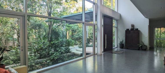 5 bedrooms Cafe / restaurant in Bangkok, Thailand No. 5843 2