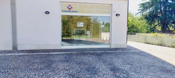 260m² Commercial property in Frosinone, Italy No. 29214 24