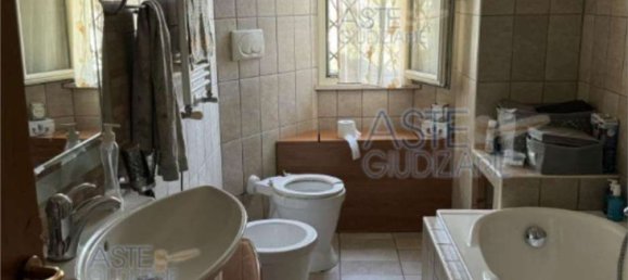 4 rooms House in Anzio, Italy No. 96262 10