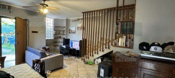 4 rooms House in Anzio, Italy No. 96262 14