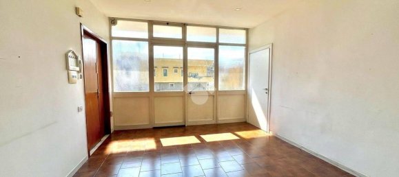 2 Schlafzimmer Wohnung in Sant'Antimo, Italy, Nr. 214388 3