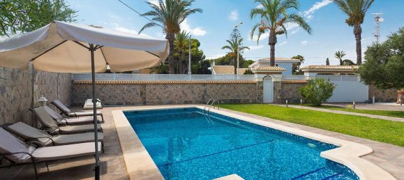 5 chambres Villa à Cabo Roig, Spain No. 549 2