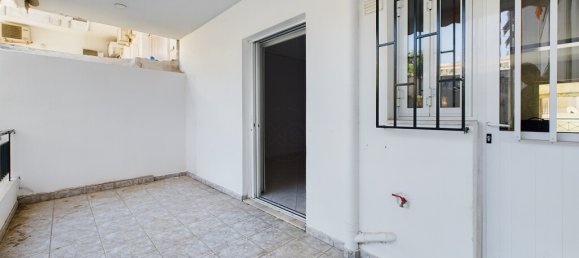 Квартира с 2 спальнями в Пирей, Греция № 1887 14