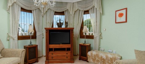 2 Schlafzimmer Villa in Torrevieja, Spain, Nr. 176504 10