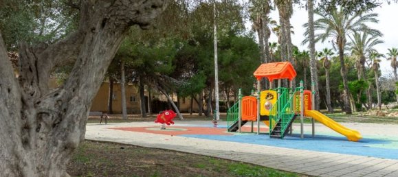 2 Schlafzimmer Villa in Torrevieja, Spain, Nr. 176504 59