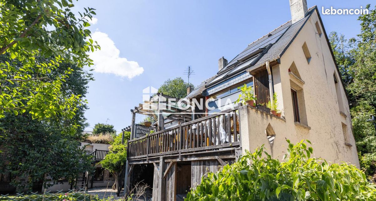 4 bedrooms House in Rennes, France No. 276030