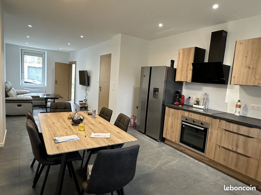 3 bedrooms House in Hayange, France No. 59977