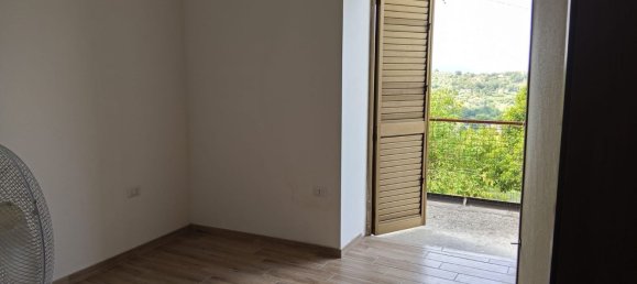 4 bedrooms House in Melizzano, Italy No. 315799 9