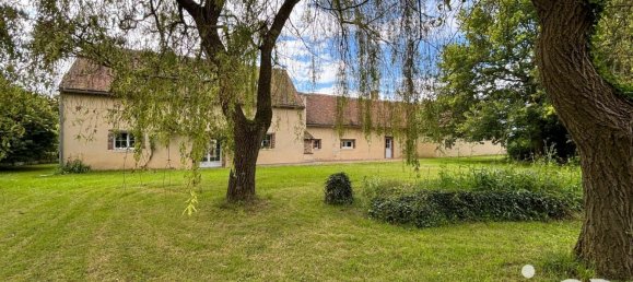 5 bedrooms House in Amilly, France No. 63710 13