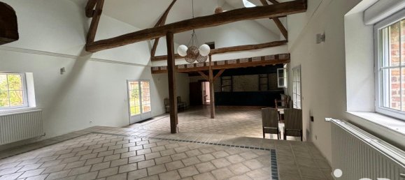 5 bedrooms House in Amilly, France No. 63710 3