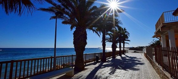 2 bedrooms Villa in Alicante, Spain No. 287215 2