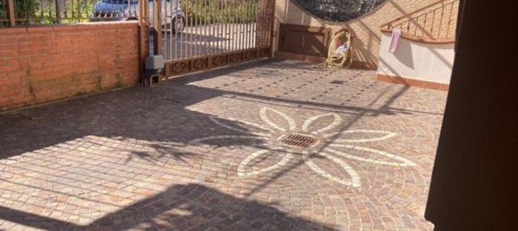 Villa de 8 habitaciónes en San Nicola la Strada, Italy No. 65097 11