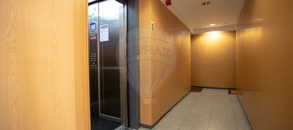 1 bedroom Apartment in Lisbon, Portugal No. 235941 3