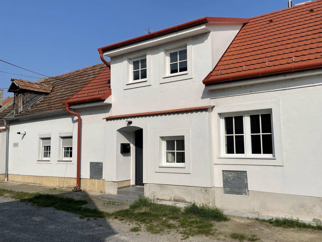 Oficina en Eisenstadt Umgebung, Austria 74 m² No. 171160