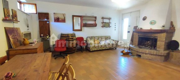 2 bedrooms Villa in Terre Roveresche, Italy No. 280568 18