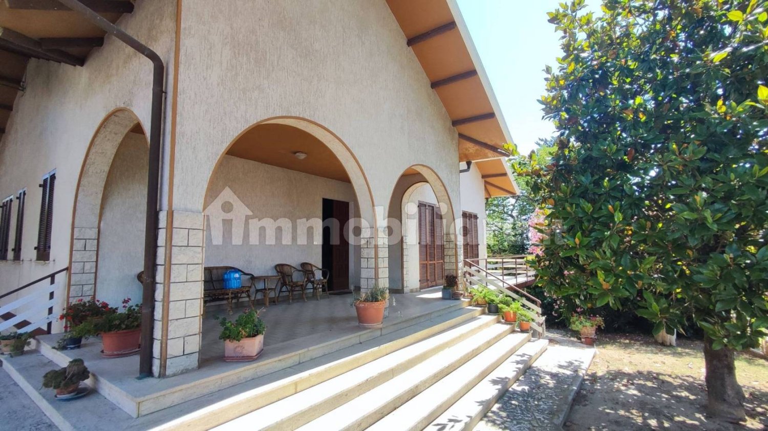 2 bedrooms Villa in Terre Roveresche, Italy No. 280568