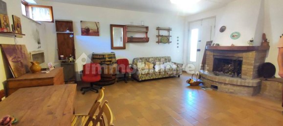 2 bedrooms Villa in Terre Roveresche, Italy No. 280568 17