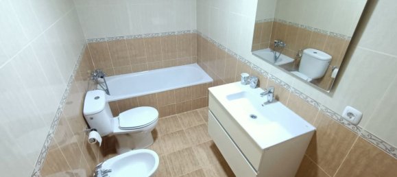 4 bedrooms Apartment in Alicante, Spain No. 133371 21