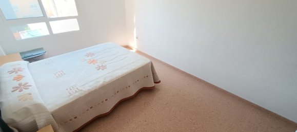 4 bedrooms Apartment in Alicante, Spain No. 133371 20