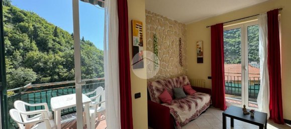 2 Schlafzimmer Wohnung in Avegno, Italy, Nr. 263340 2