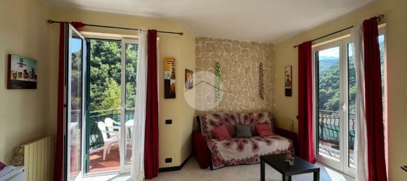 2 Schlafzimmer Wohnung in Avegno, Italy, Nr. 263340 4