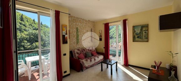 2 Schlafzimmer Wohnung in Avegno, Italy, Nr. 263340 8