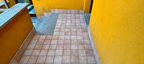 Квартира с 2 спальнями в Мальнате, Италия № 334194 9