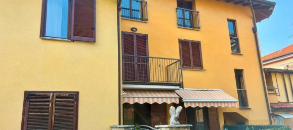 Квартира с 2 спальнями в Мальнате, Италия № 334194 23