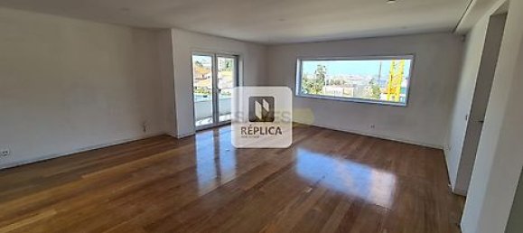 4 bedrooms House in Vila Nova de Gaia, Portugal No. 17796 2